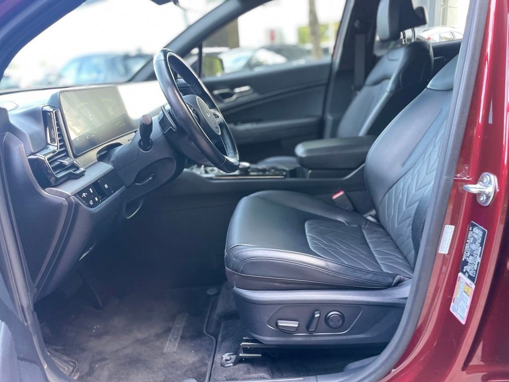 Used 2024 Dawning Red Kia X-Line image 20