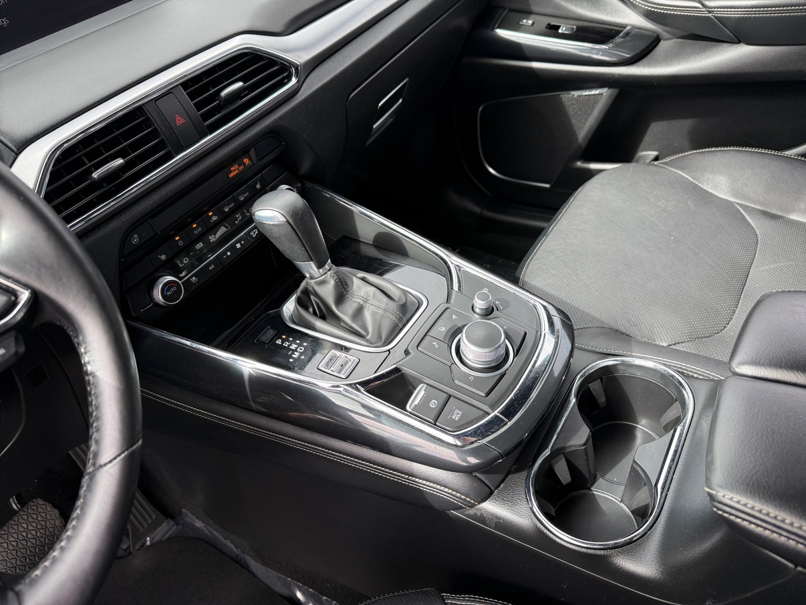 Certified Used 2021 Snowflake White Pearl Mazda Grand Touring image 13