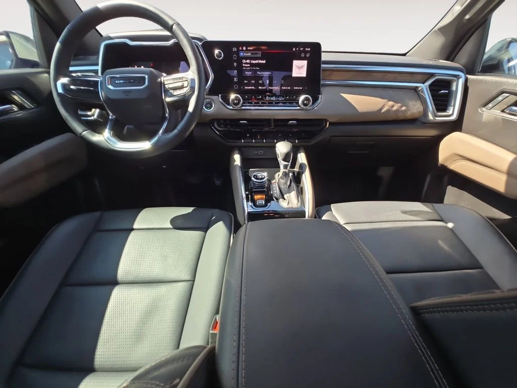 2024 GMC Canyon Denali - Photo 10