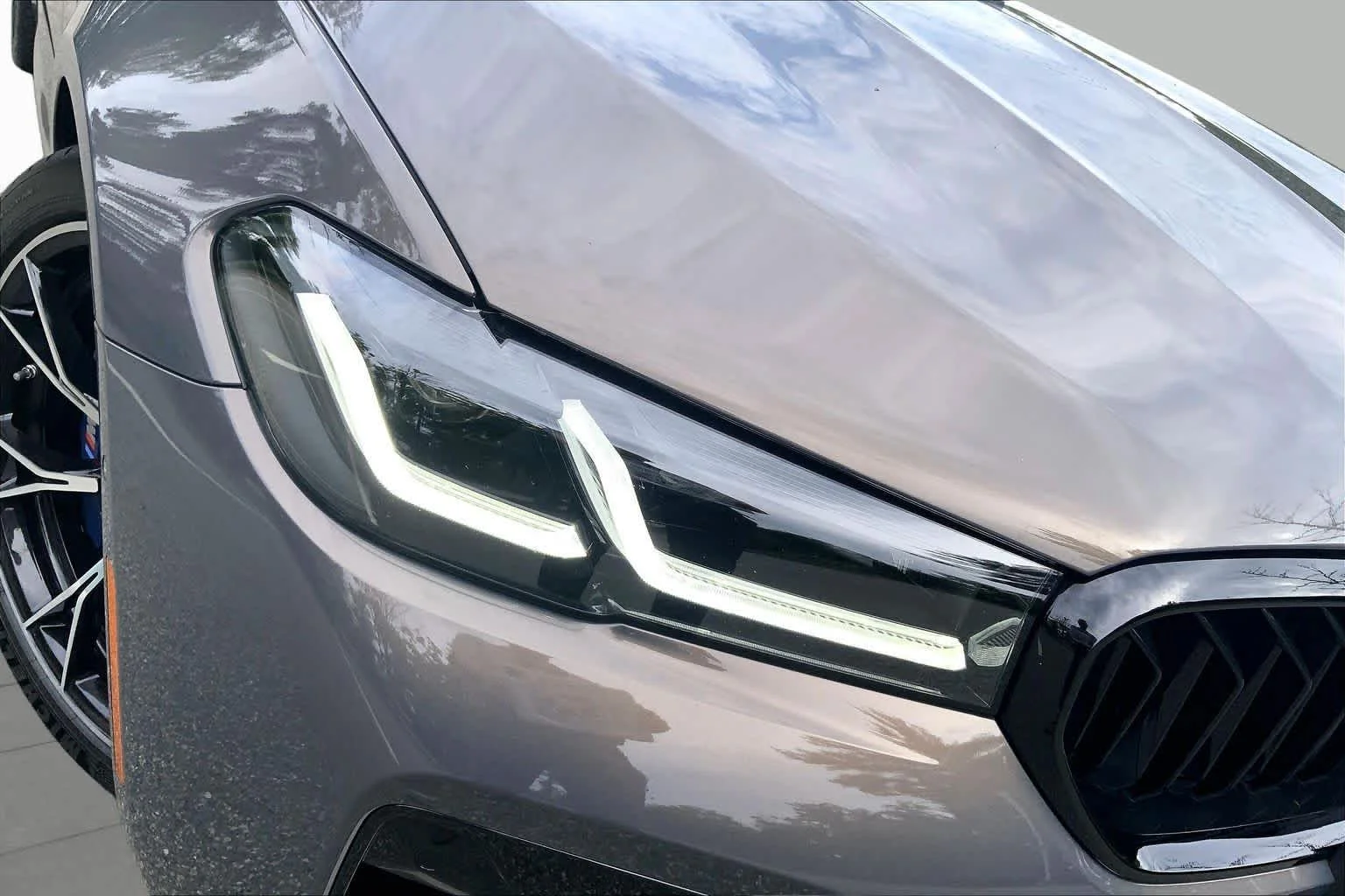 Certified Used 2023 Alvite Grey Metallic BMW  image 26