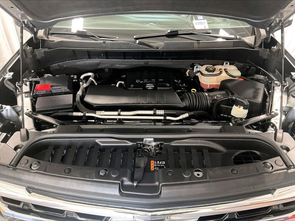 Used 2023 Gray Chevrolet LT image 29