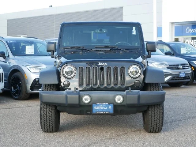 Used 2014 Jeep Wrangler Rubicon with VIN 1C4HJWCGXEL189628 for sale in White Bear Lake, Minnesota