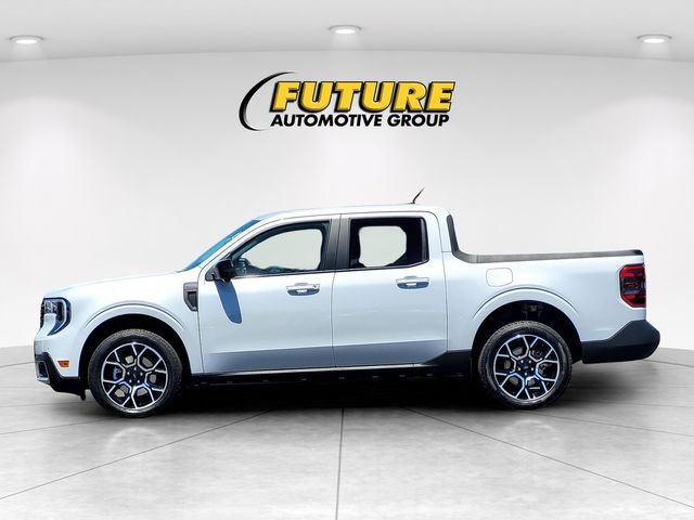 Used 2025 White Ford Lariat image 7