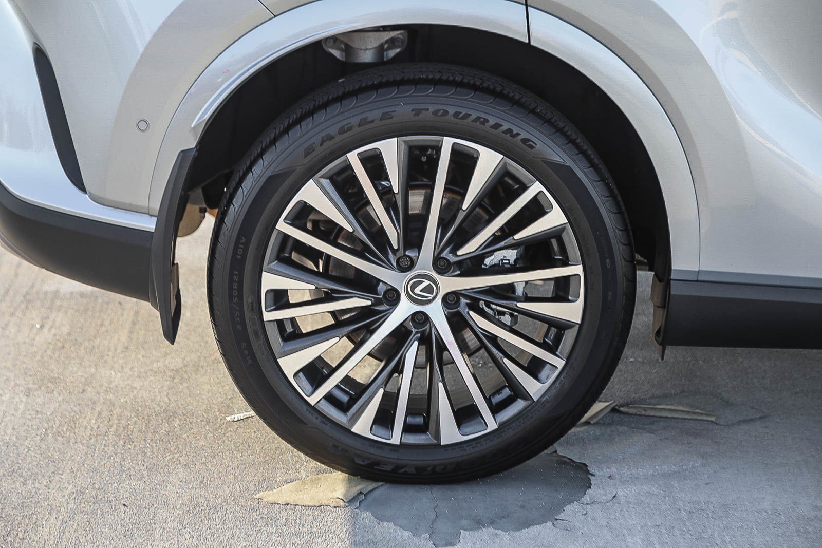 Certified Used 2024 Iridium Lexus 350h Premium Plus image 10