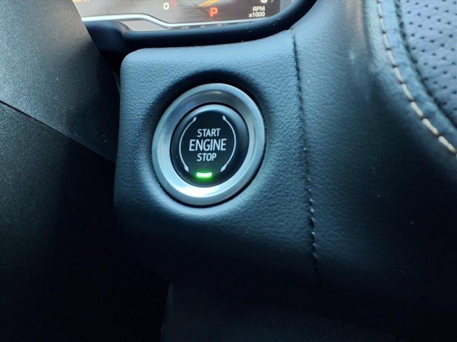 2022 GMC Yukon AT4 - Photo 17
