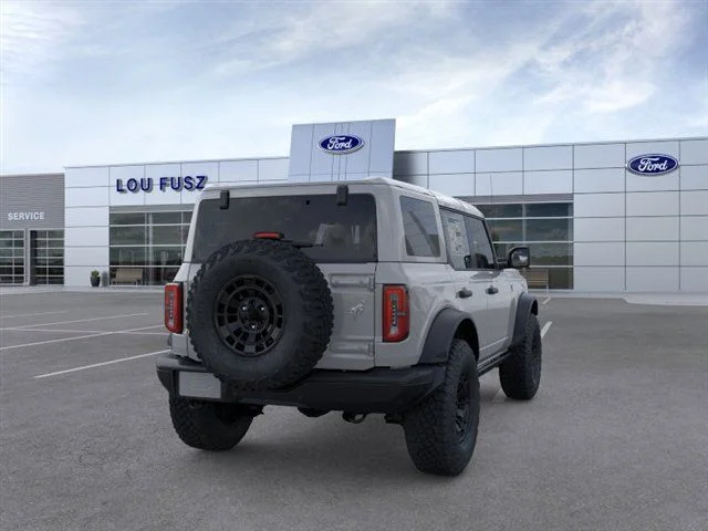 New 2026 Avalanche Gray Ford Badlands image 8