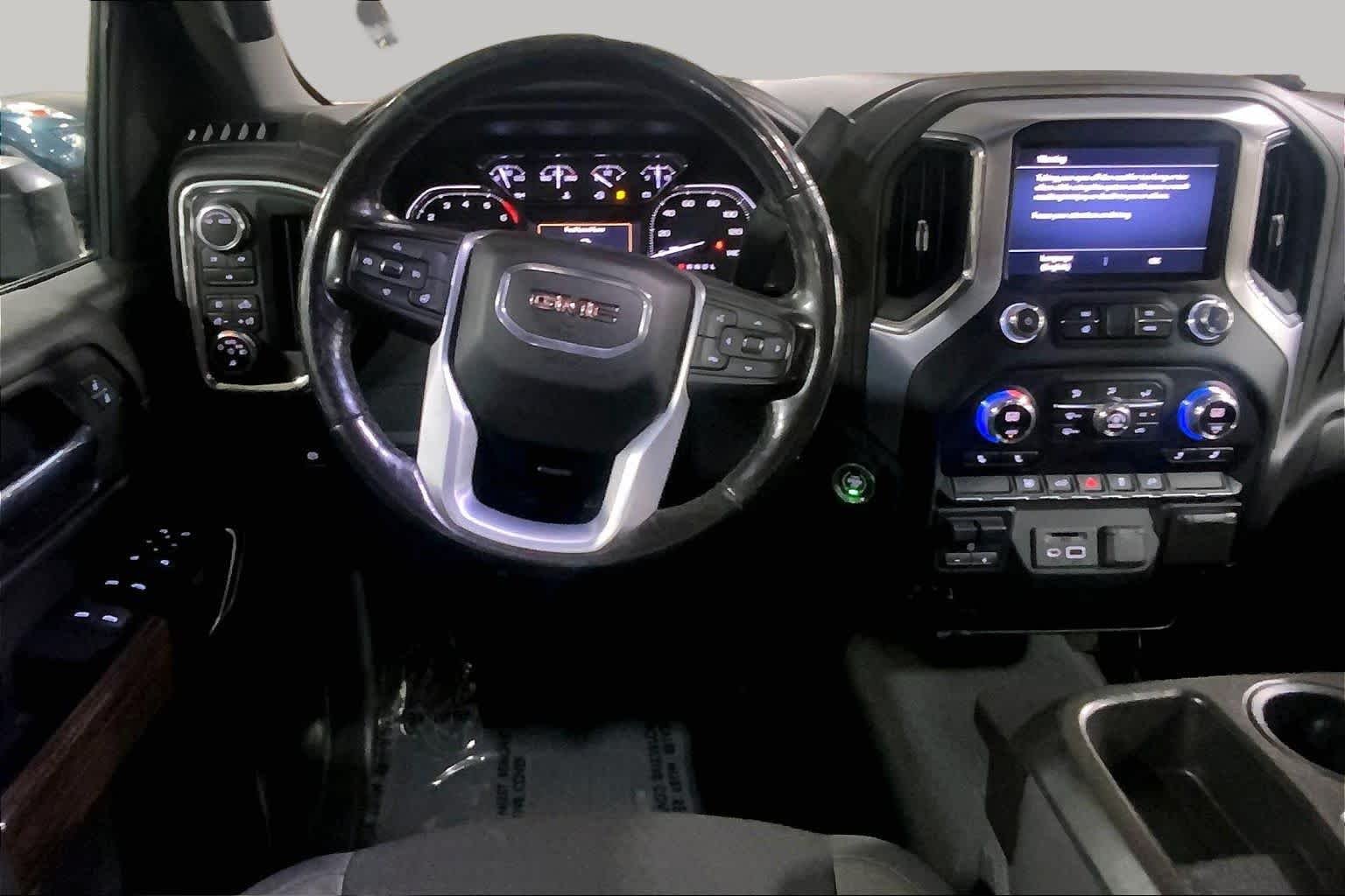 Used 2022 Summit White GMC SLE image 6