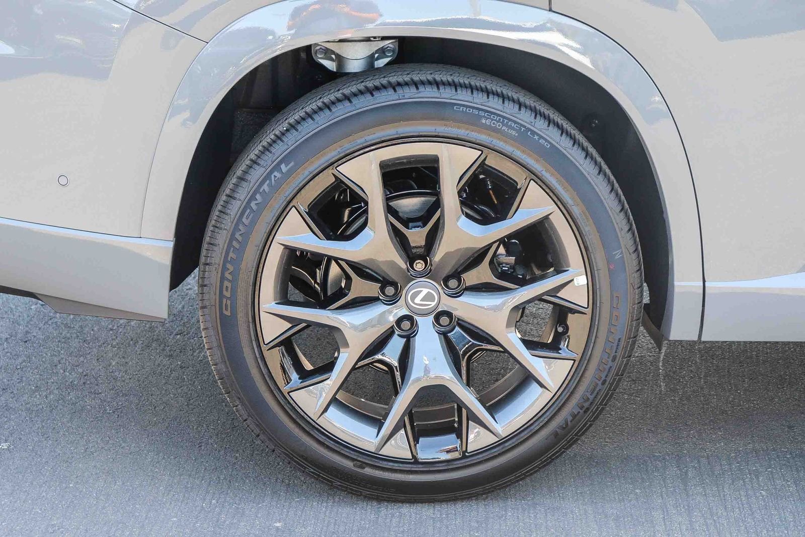 2026 Lexus TX 500h F-Sport Premium - Photo 9