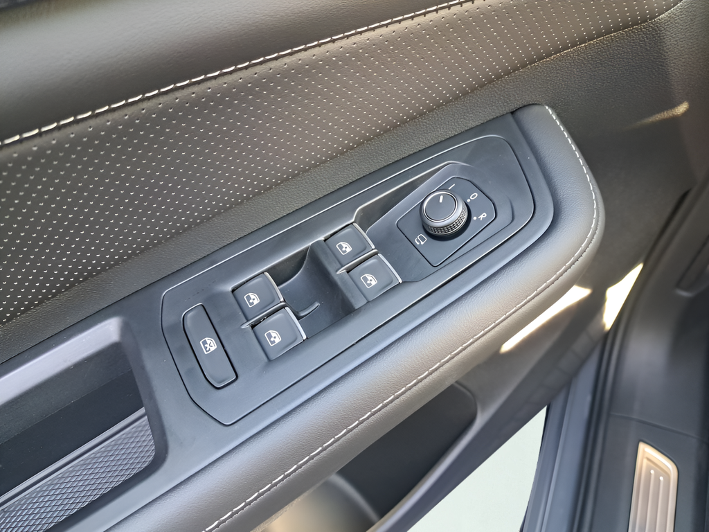 New 2025 Gray Volkswagen 2.0T SEL Premium R-Line image 31