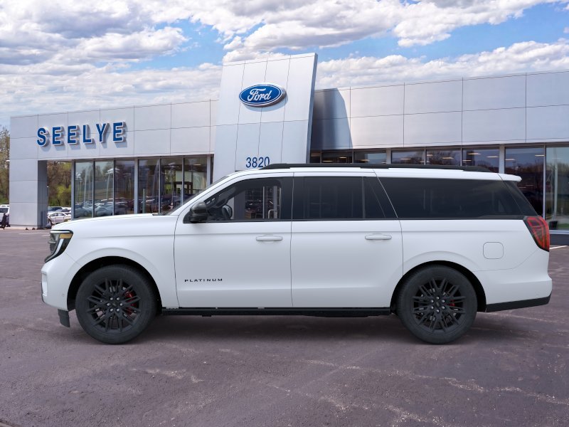 New 2025 Star White Metallic Tri-Coat Ford Platinum® MAX image 4