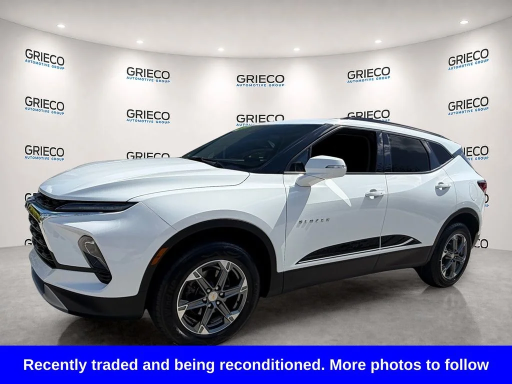 Used 2024 White Chevrolet LT image 3