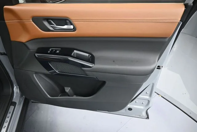 New 2026 Boulder Gray Pearl Nissan Platinum image 11