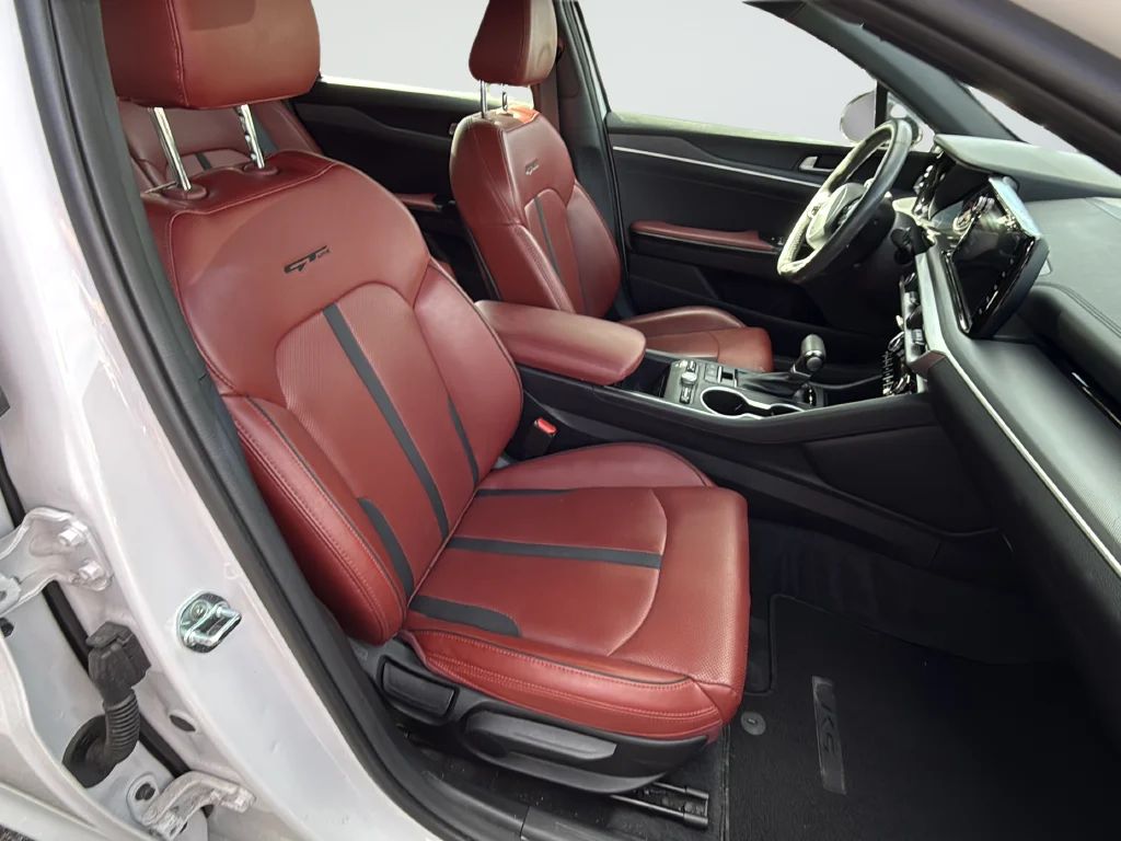 Certified Used 2022 White Kia GT-Line image 18