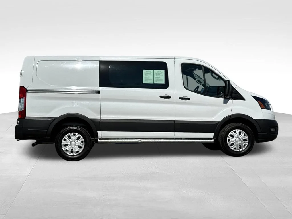 Used 2025 White Ford  image 6