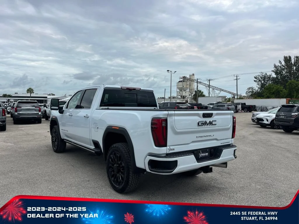New 2026 Glacier White Tricoat GMC Denali Ultimate image 5