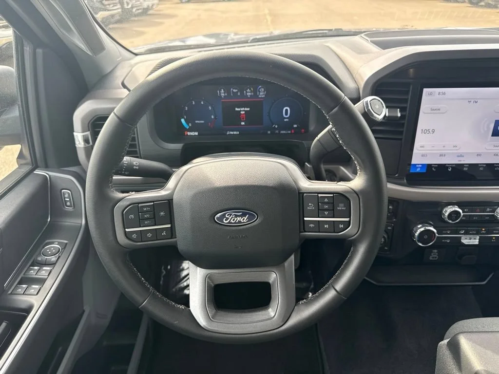 Used 2025 White Ford XLT image 13