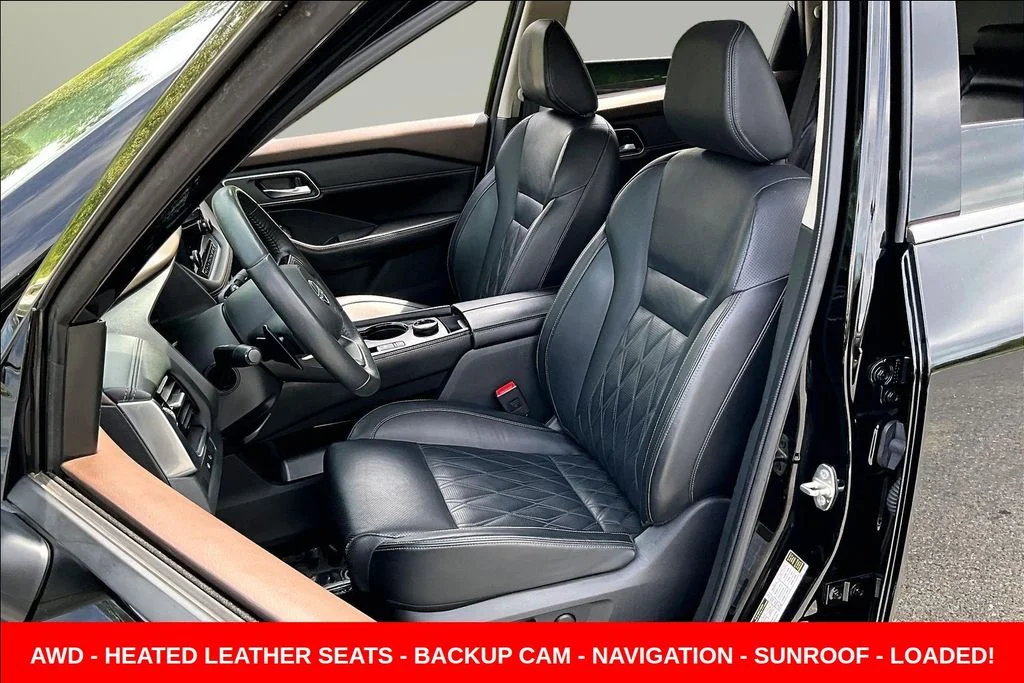 Used 2023 Black Nissan Platinum image 20