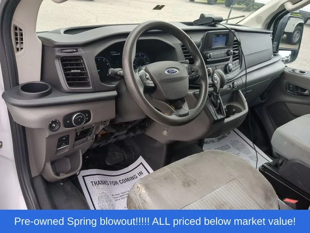 Used 2021 White Ford XL image 33