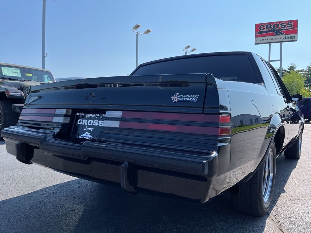 Used 1986 Black Buick Grand National image 37