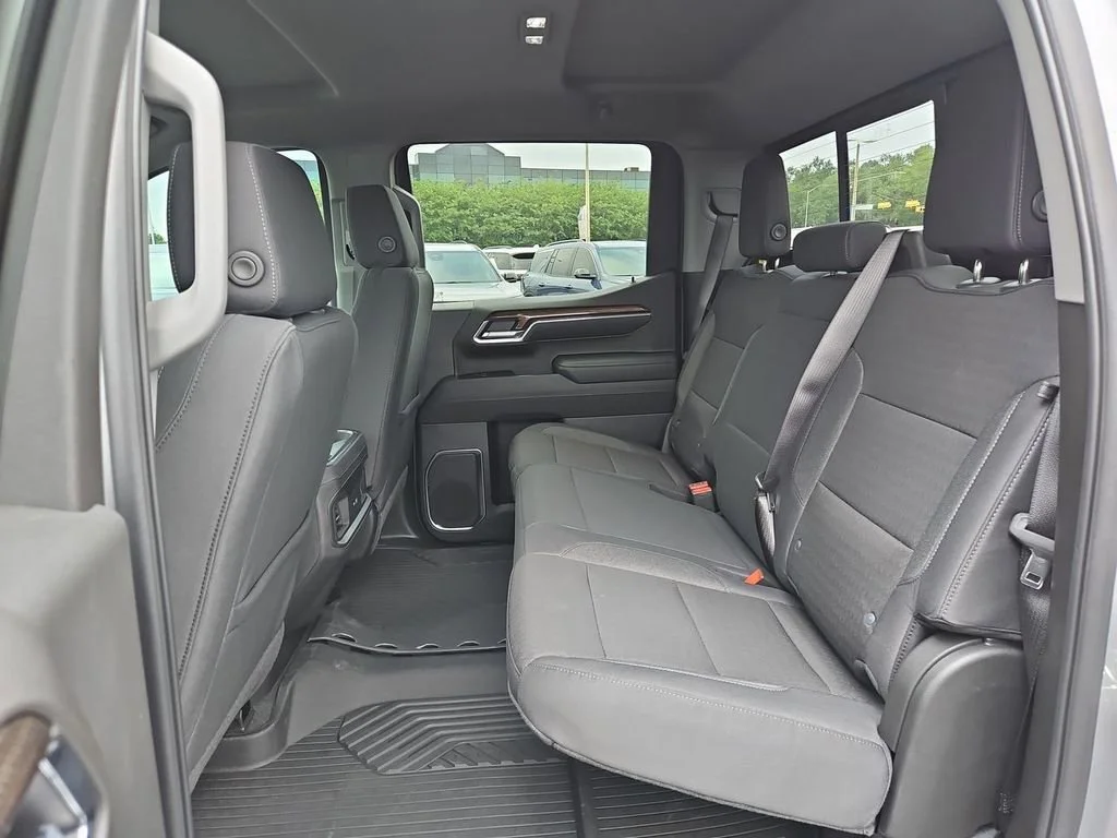 New 2026 Sterling Gray Metallic Chevrolet LT image 16