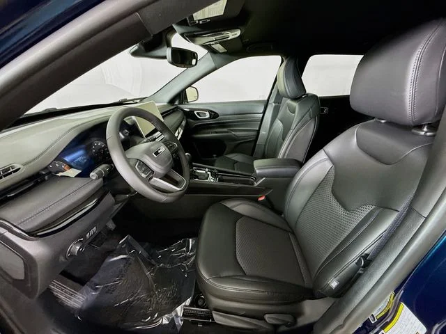 New 2026 Blue Jeep Latitude image 19