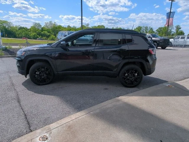 New 2026 Black Jeep Latitude image 25