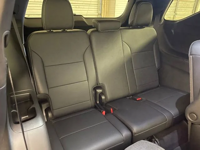 Used 2026 Radiant Red Tintcoat Chevrolet LT image 27