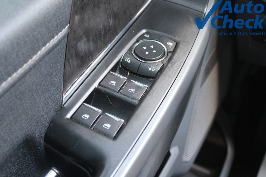 Used 2021 Silver Ford Lariat image 22