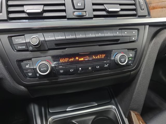 Used 2015 White BMW 328i xDrive image 24