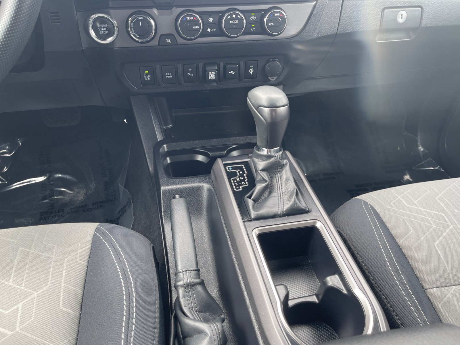 2022 Toyota Tacoma TRD Off Road - Photo 11