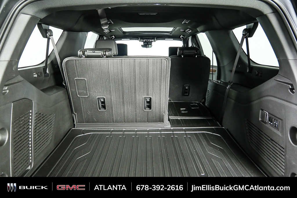 2026 GMC Yukon XL Denali - Photo 35