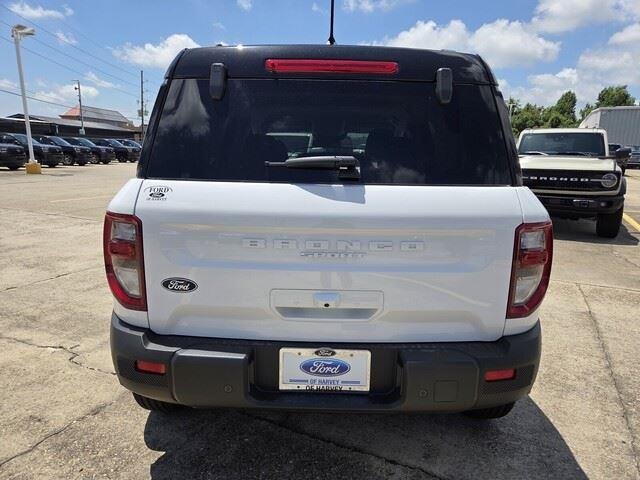 New 2026 Oxford White Ford Outer Banks® image 4