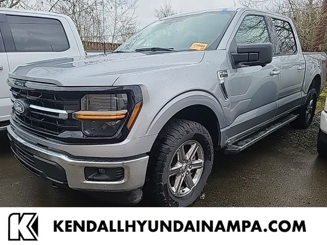 Used 2024  Ford XLT image 1