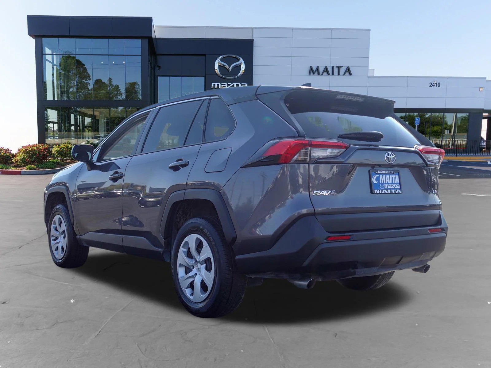 Used 2025 Magnetic Gray Metallic Toyota LE image 5