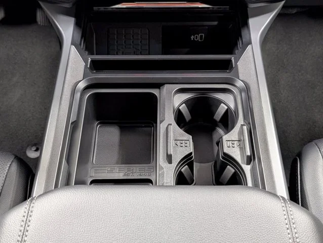 New 2027 Oxford White Ford F-350® Lariat® image 50