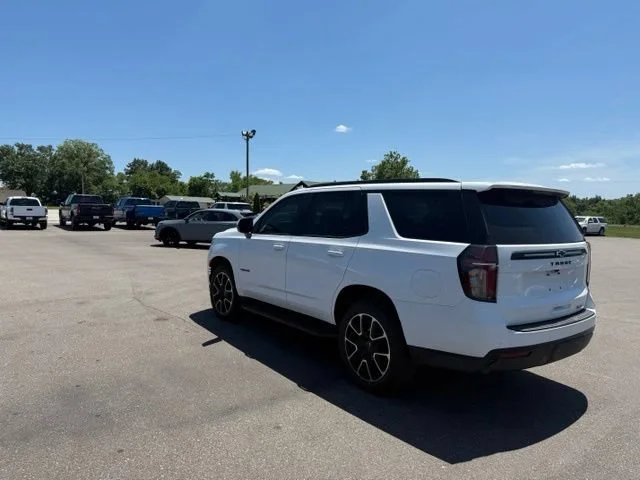 Used 2023 Summit White Chevrolet RST image 7