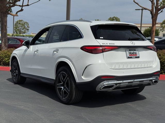 2025 Mercedes-Benz GLC Base - Photo 7