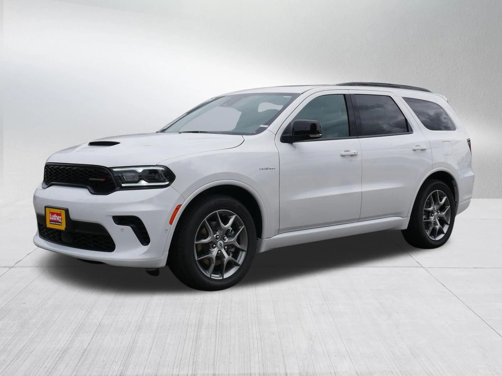 New 2026 White Knuckle Clear-Coat Exterior Paint Dodge GT Plus HEMI V8 image 3