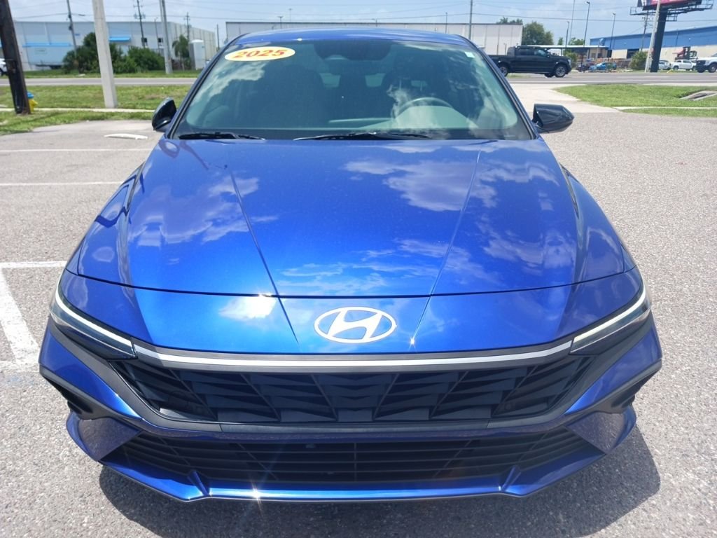 Used 2025 Blue Hyundai SEL Sport image 8