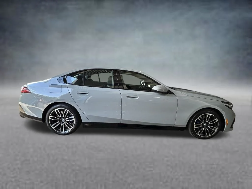 Certified Used 2026 Gray BMW 530i xDrive image 8
