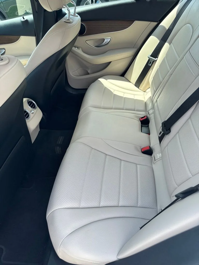 Used 2020 White Mercedes-Benz C 300 image 4
