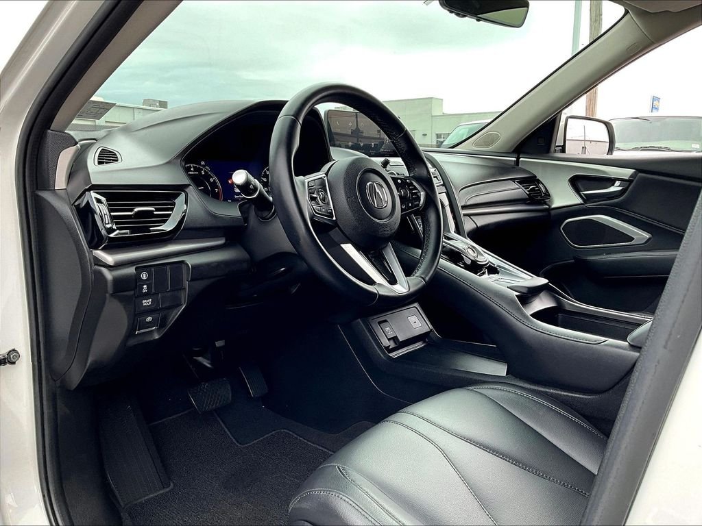 Used 2023 Platinum White Pearl Acura Base image 8