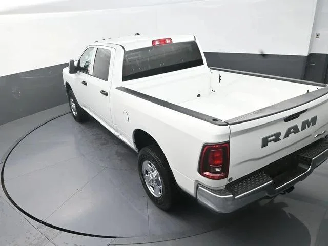 New 2026 Bright White Clear-Coat Exterior Paint RAM TRADESMAN image 16