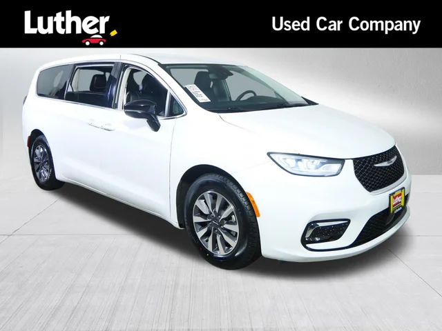 2024 Chrysler Pacifica Hybrid Select