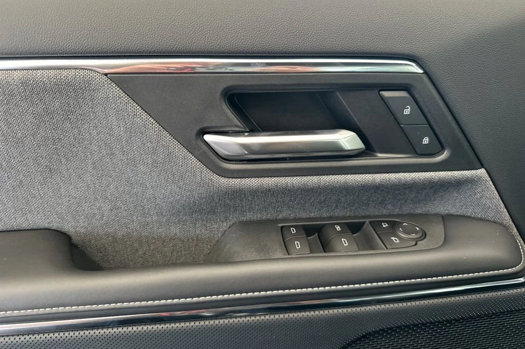 2026 GMC Sierra EV Elevation - Photo 9