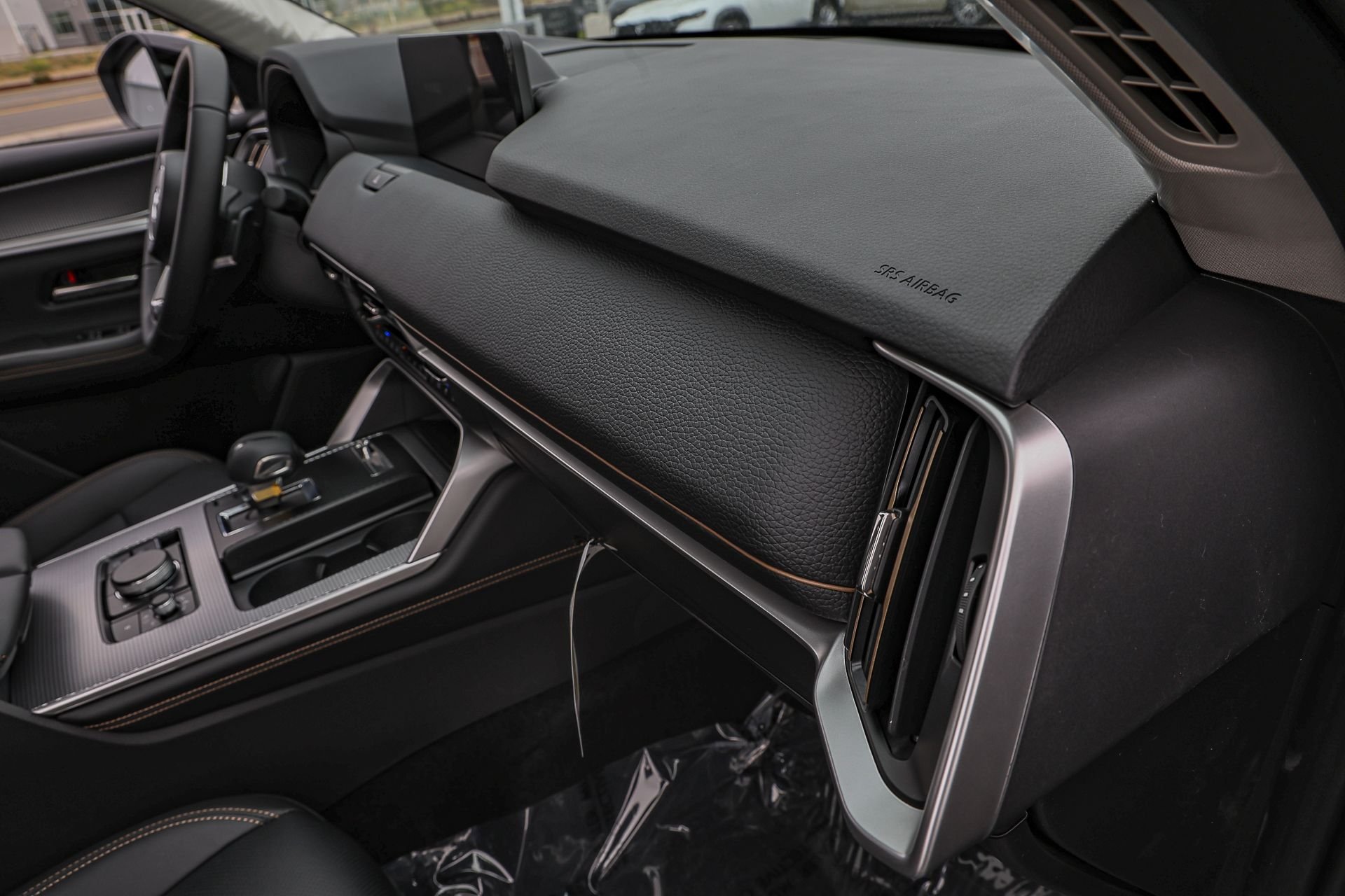 2026 Mazda CX-70 Preferred Package - Photo 33