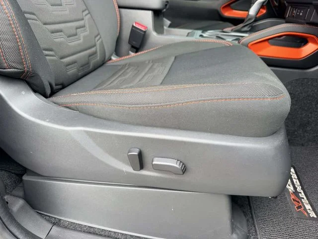 Used 2025 Gray Nissan PRO-4X image 9
