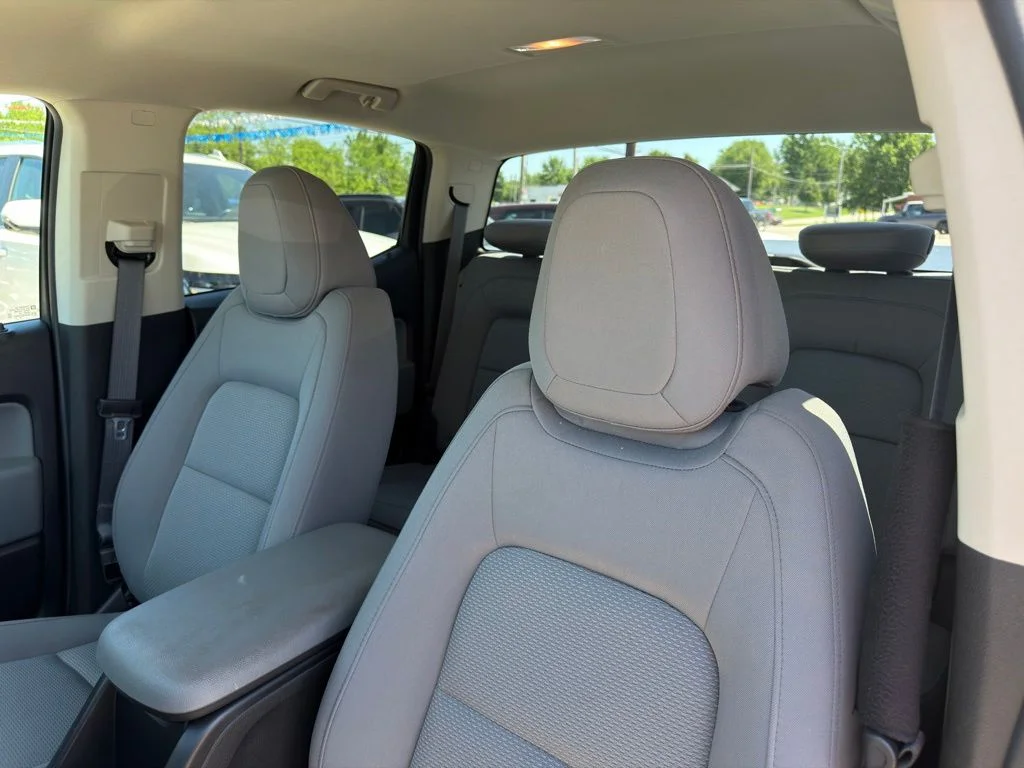 Used 2021 White Chevrolet Work Truck image 18