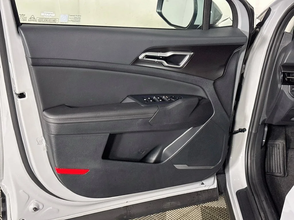 New 2027 Wolf Gray Kia EX image 10