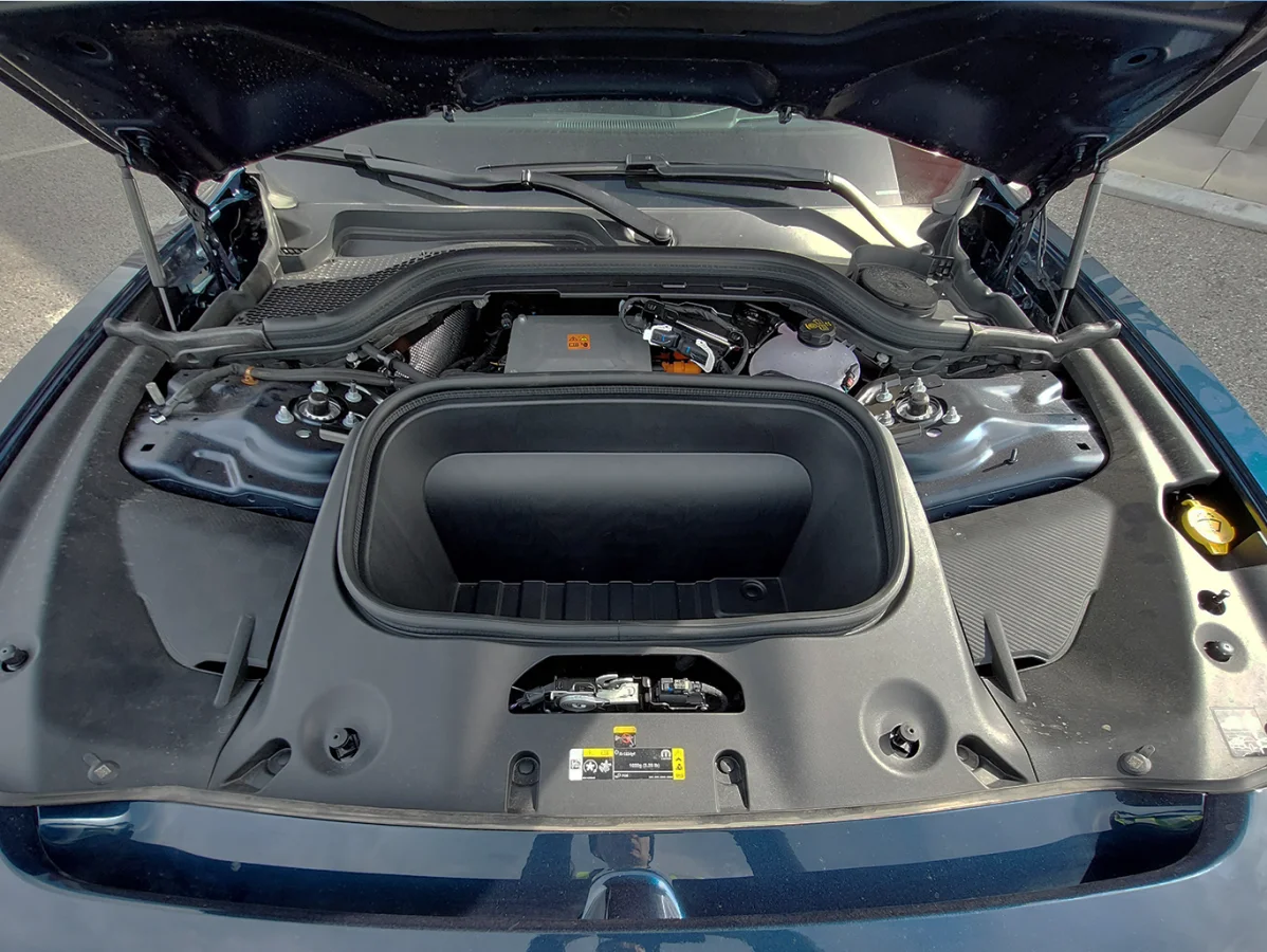 New 2025 Black Dodge R/T AWD image 23